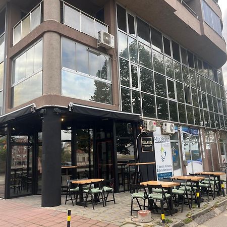 Riverview Ni Eksteriør billede