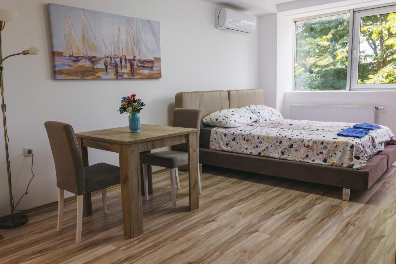 Riverview Ni Eksteriør billede