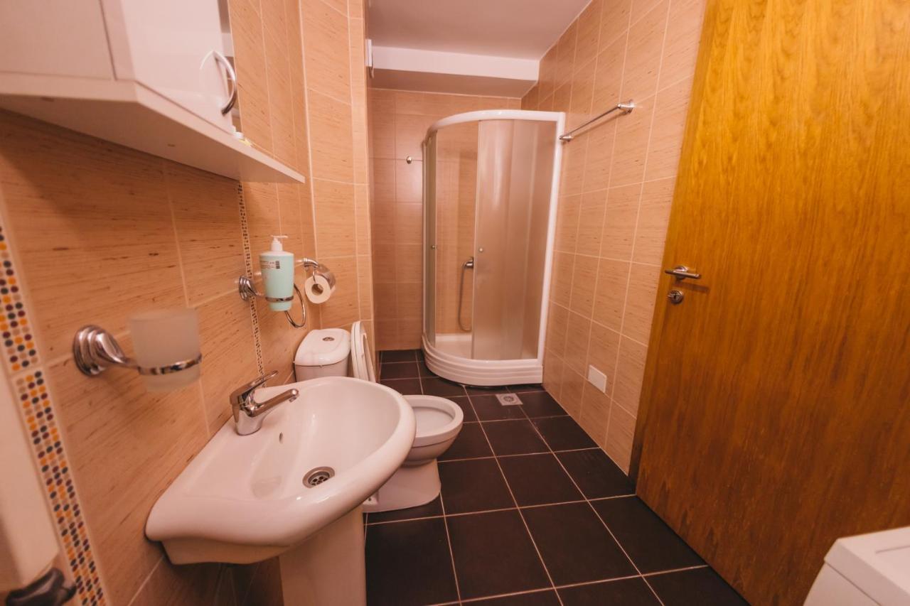 Riverview Ni Eksteriør billede